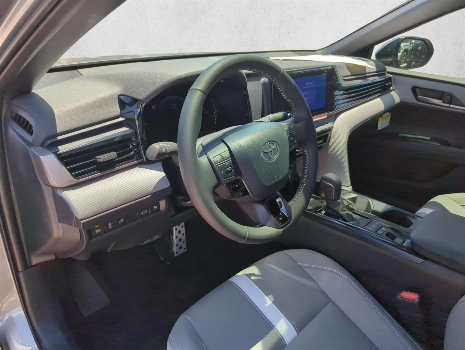 2026 Toyota Camry SE (SE)