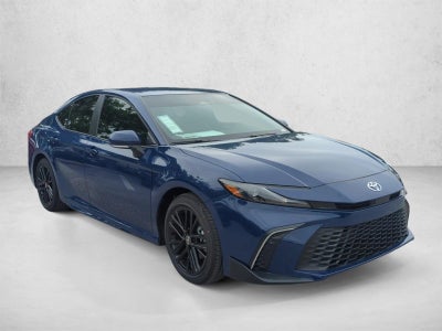 2026 Toyota Camry SE (SE)