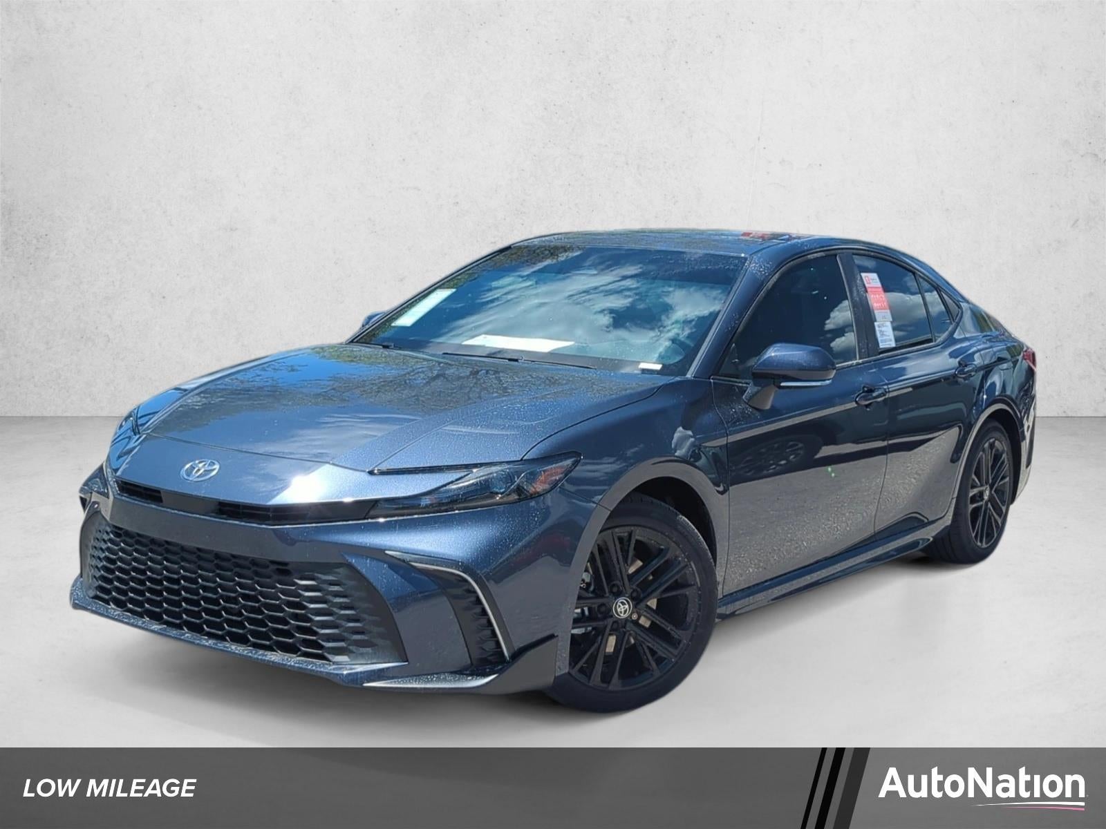 2026 Toyota Camry SE (SE)