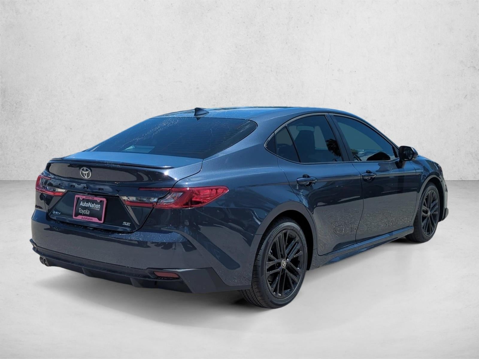 2026 Toyota Camry SE (SE)