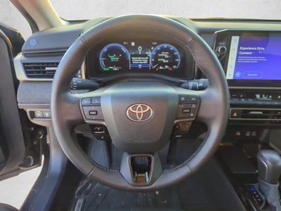 2025 Toyota Camry XLE (Natl)