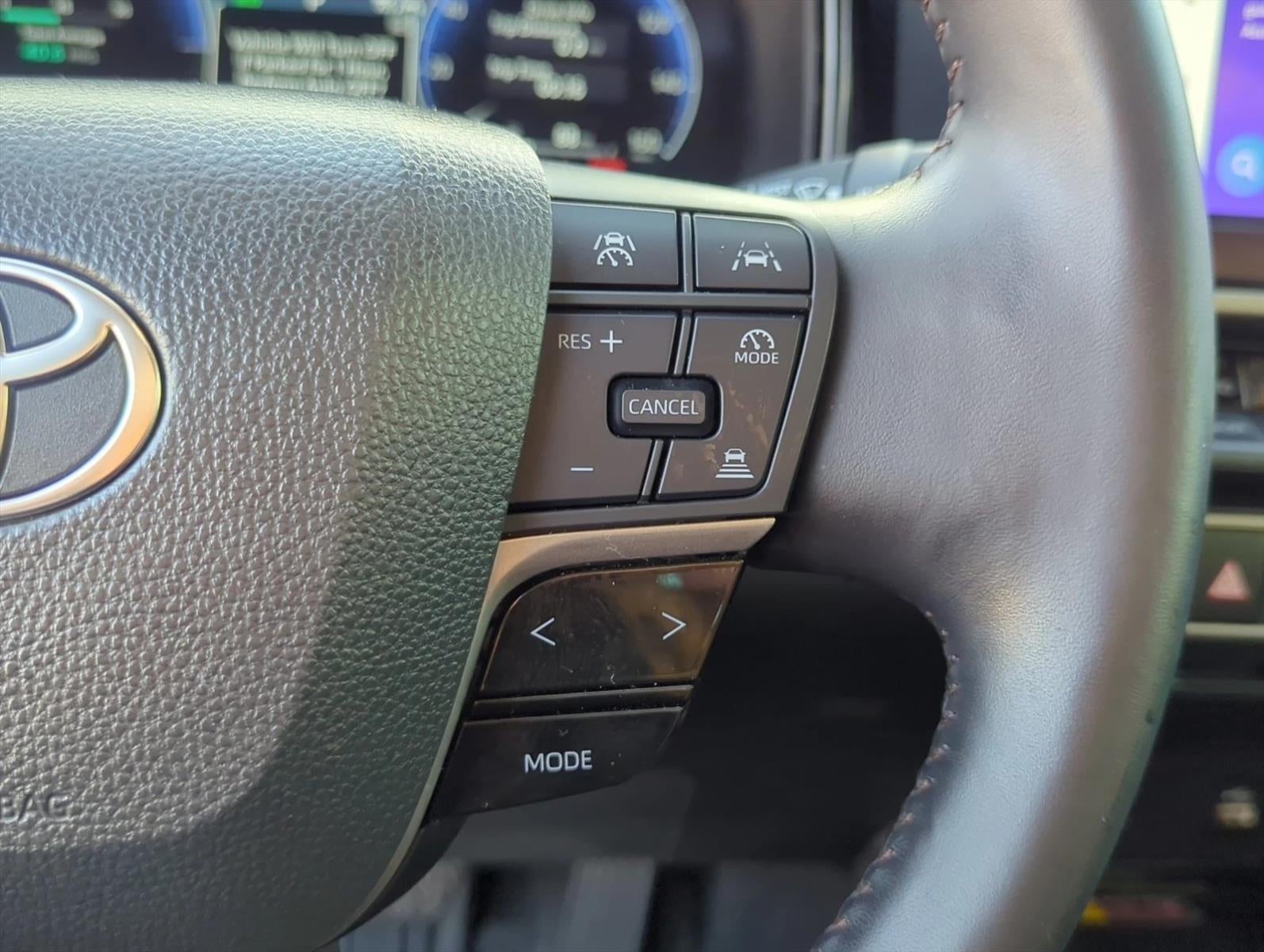 2025 Toyota Camry XLE (Natl)