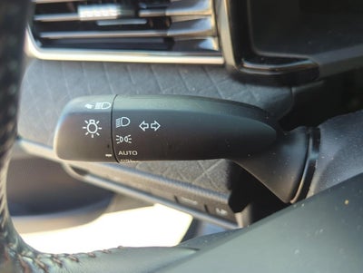 2025 Toyota Camry XLE (Natl)