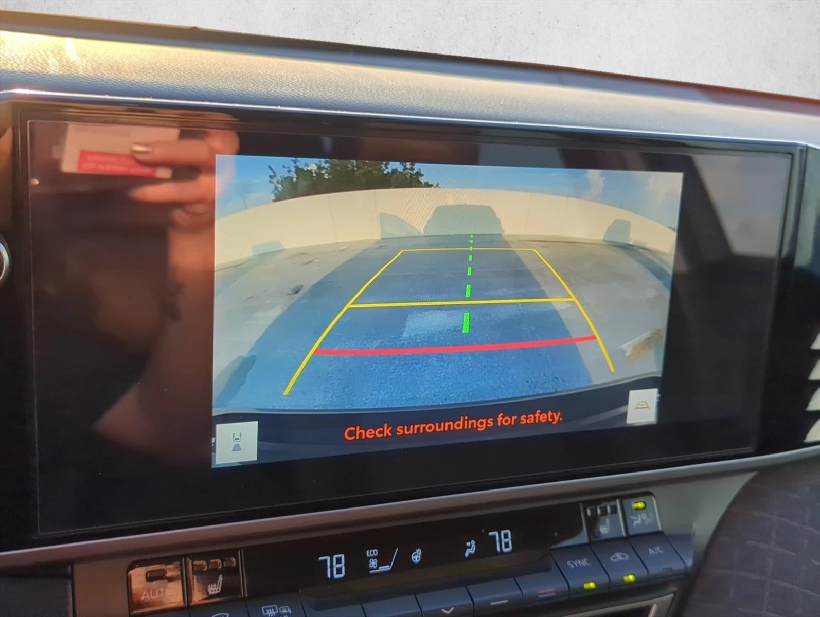 2025 Toyota Camry XLE (Natl)