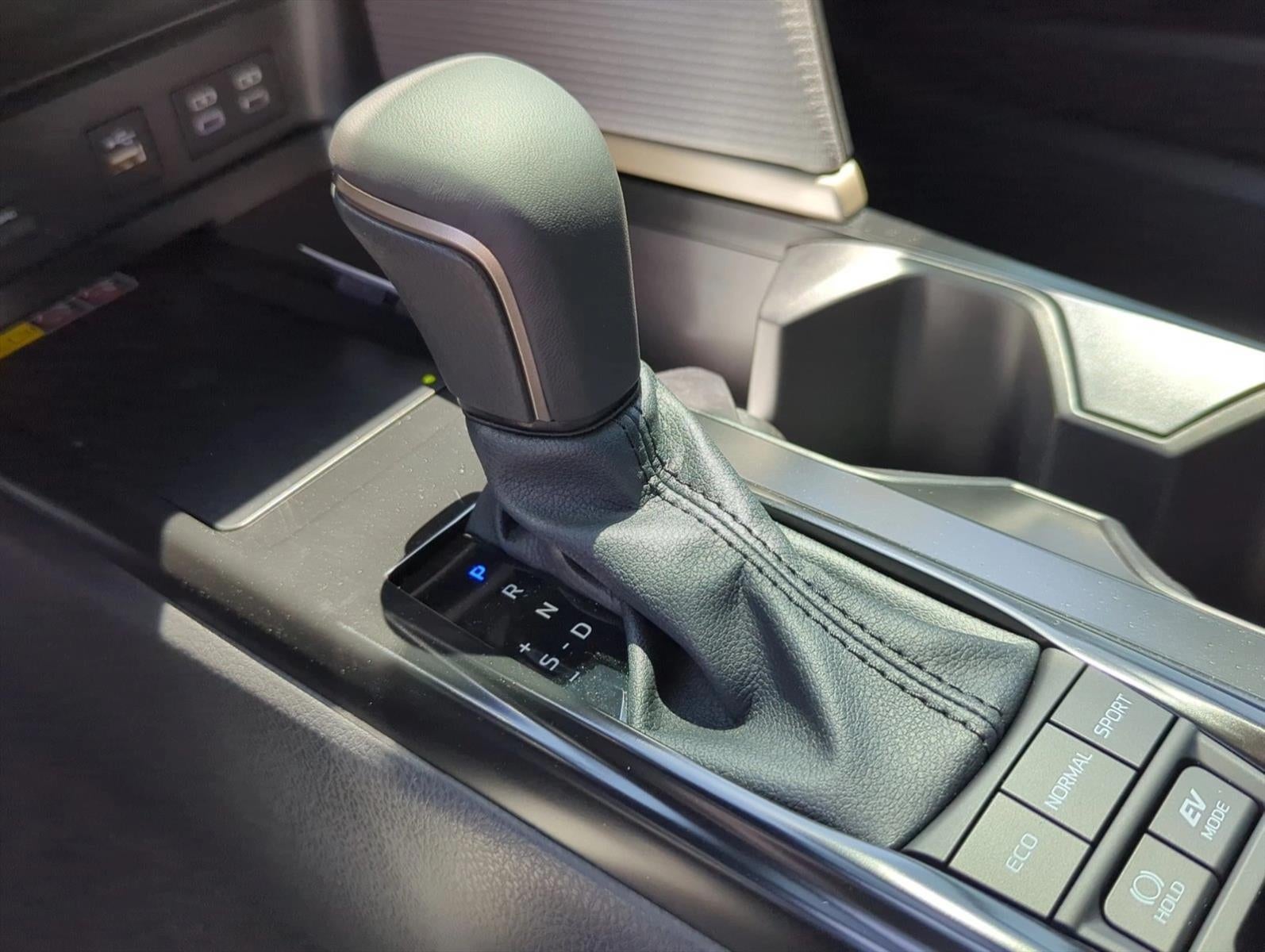 2026 Toyota Camry SE (SE)