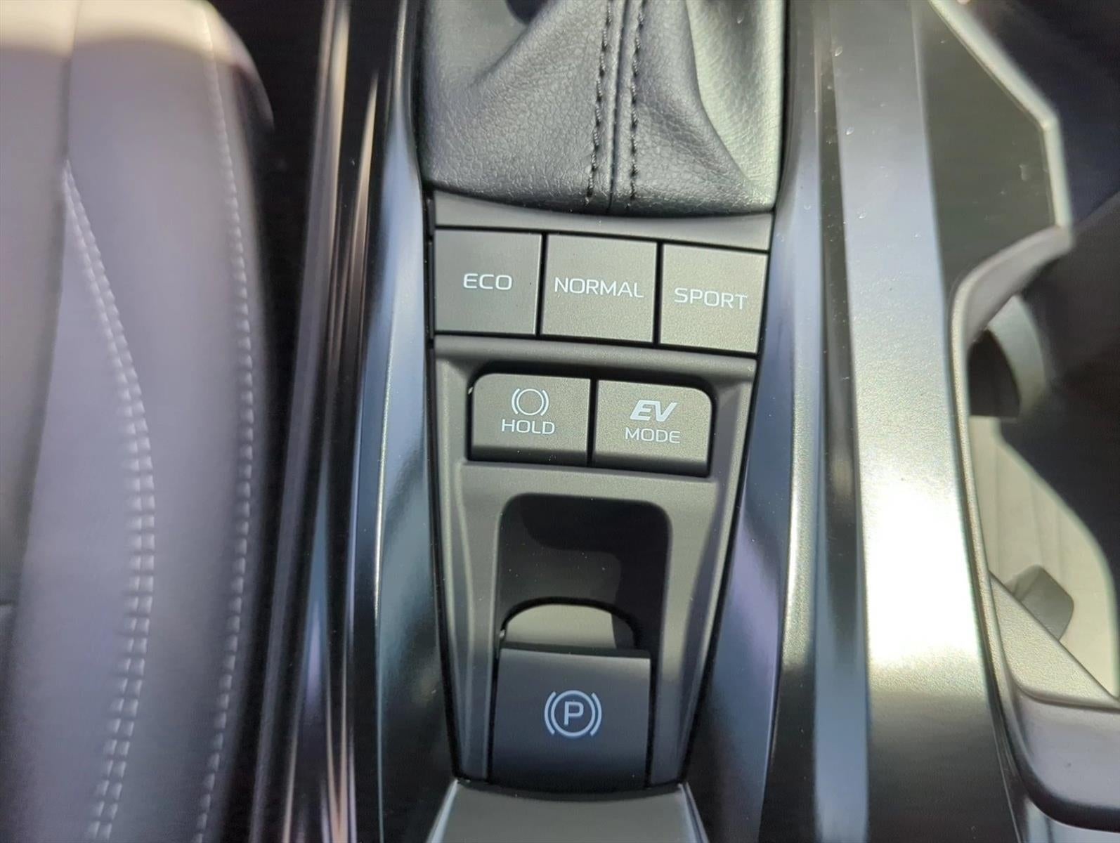 2026 Toyota Camry SE (SE)