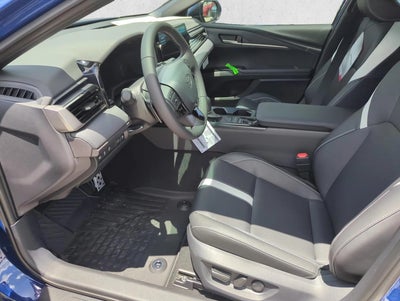 2026 Toyota Camry SE (SE)