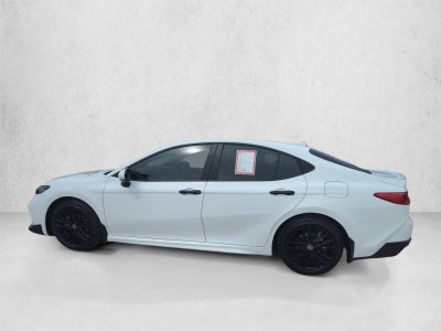 2025 Toyota Camry SE (SE)