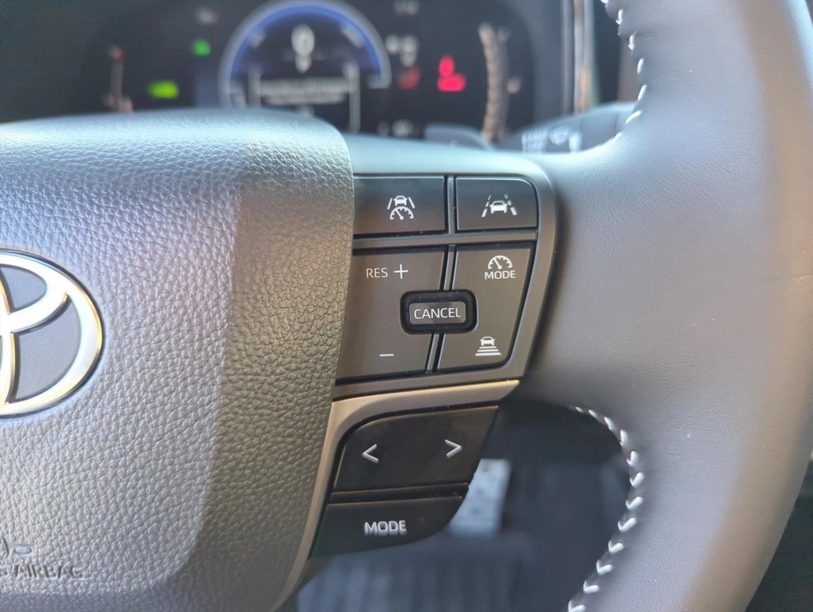 2026 Toyota Camry SE (SE)