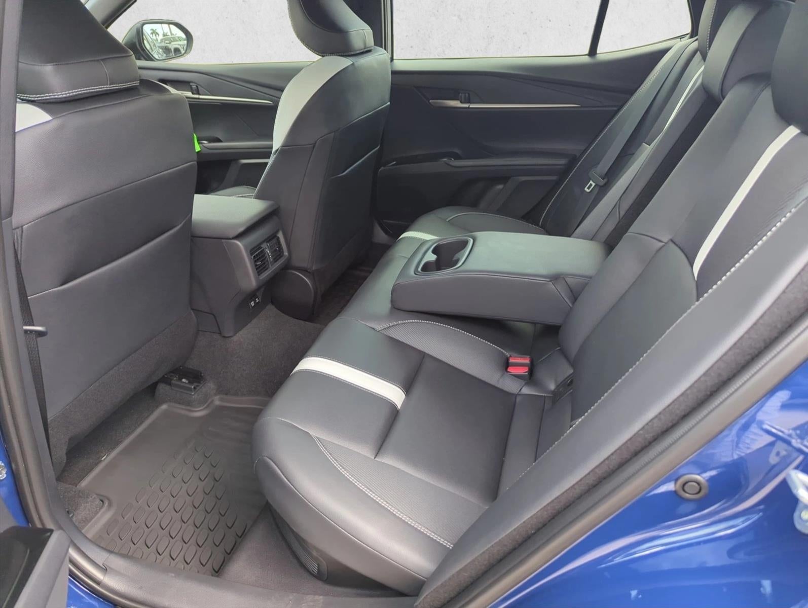 2026 Toyota Camry SE (SE)