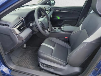 2026 Toyota Camry SE (SE)