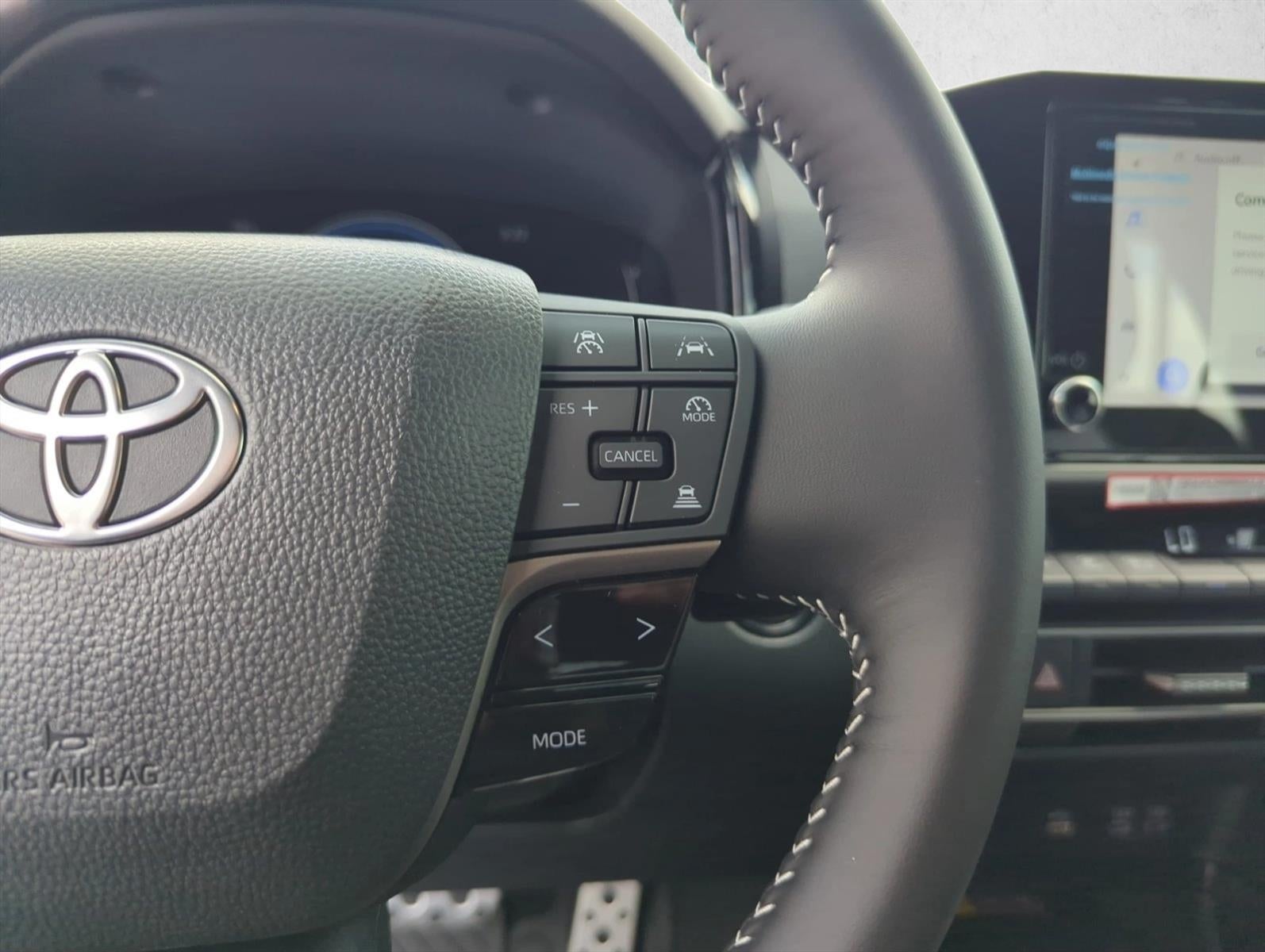 2026 Toyota Camry SE (SE)