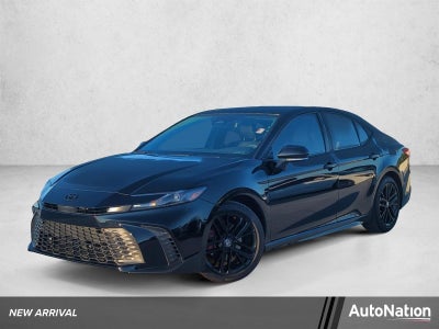 2025 Toyota Camry SE (SE)