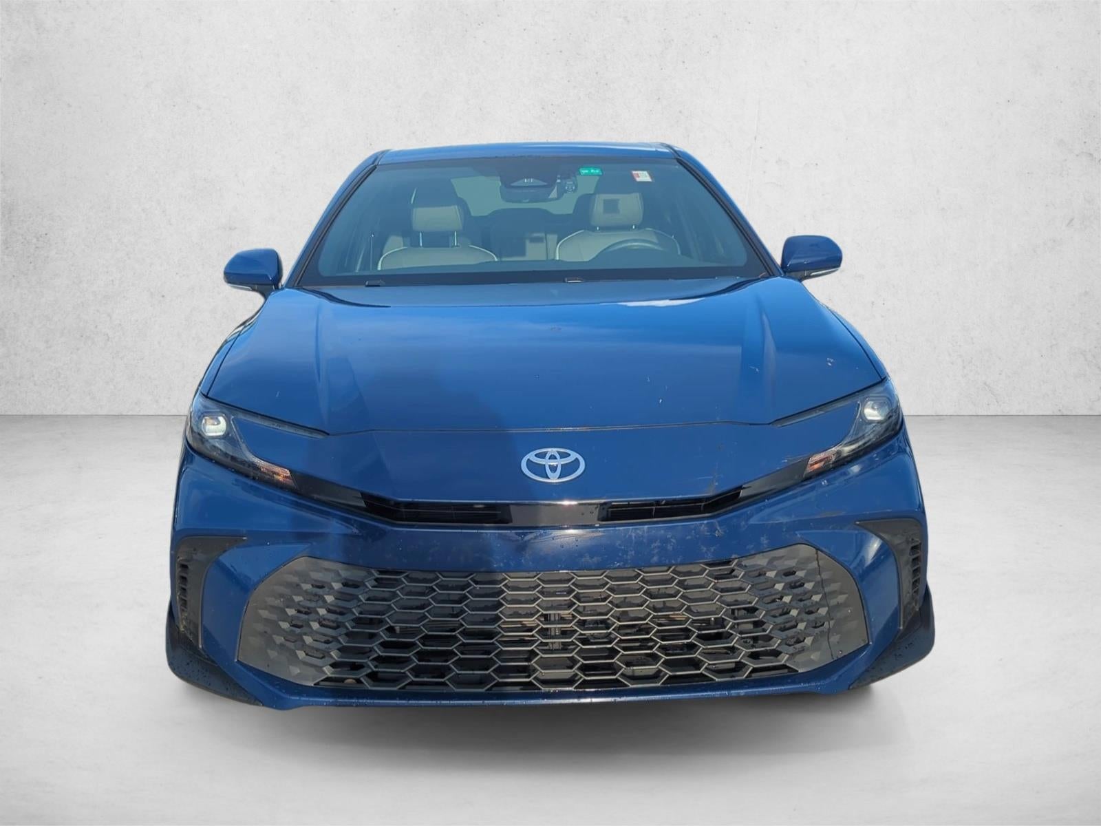 2025 Toyota Camry SE (SE)