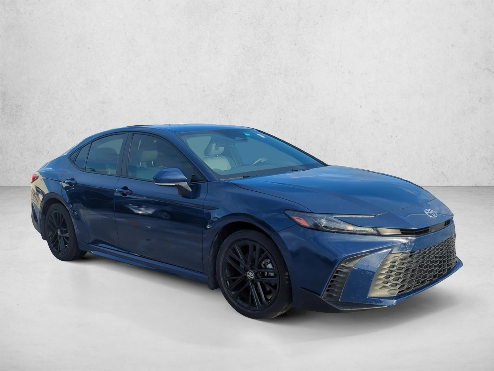 2025 Toyota Camry SE (SE)