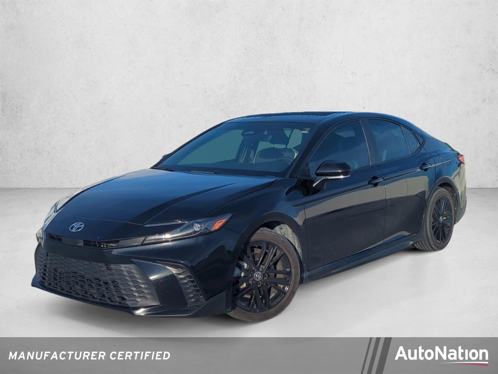 2025 Toyota Camry SE (Natl)