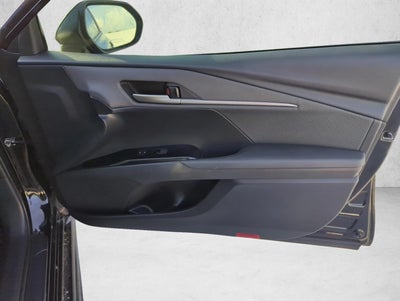 2025 Toyota Camry SE (Natl)