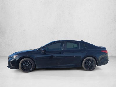 2025 Toyota Camry SE (Natl)