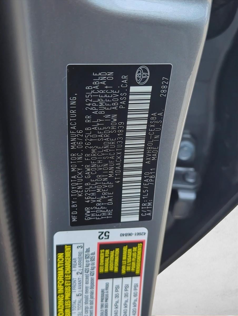 2026 Toyota Camry SE (SE)