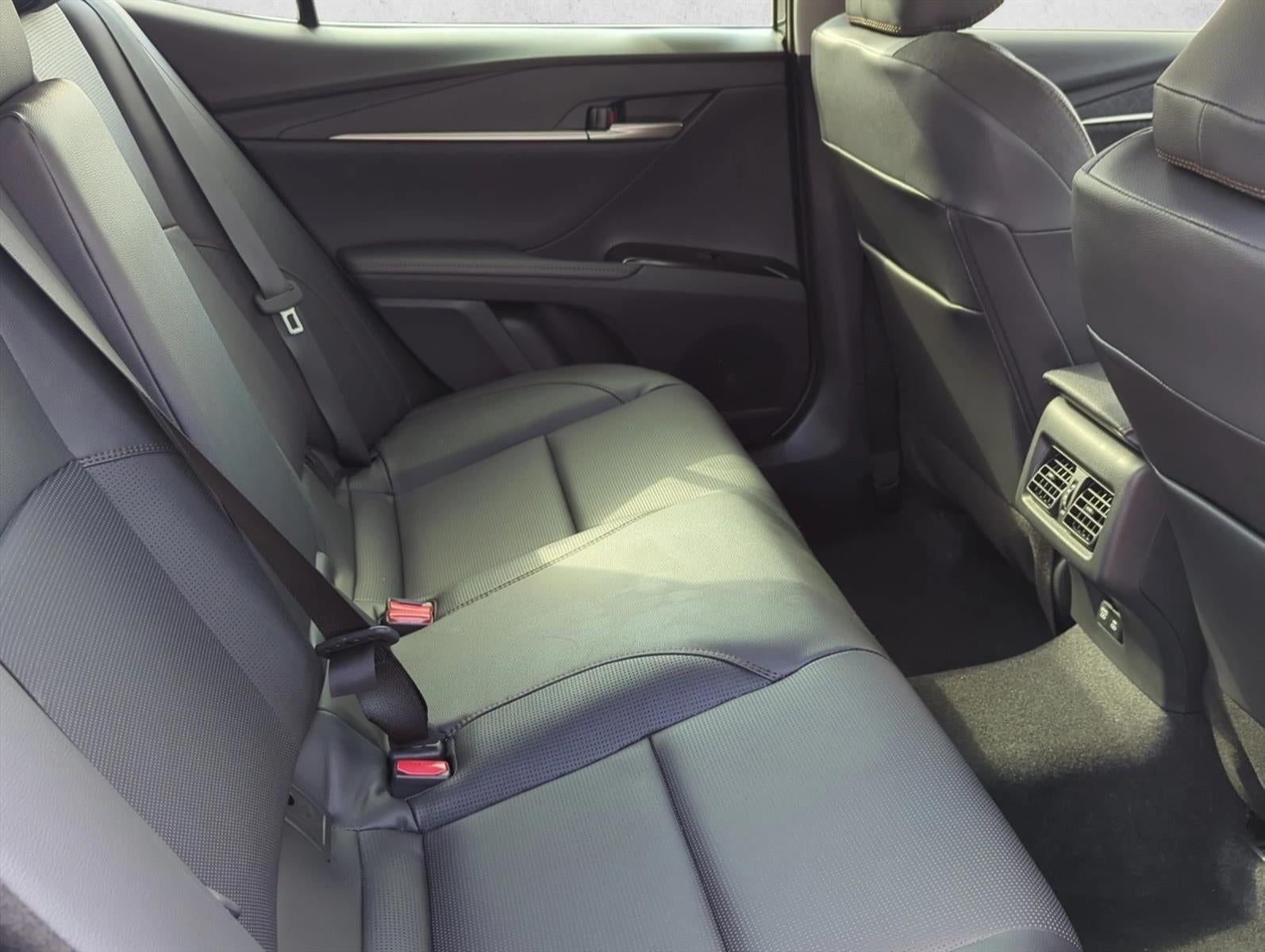 2026 Toyota Camry XLE (SE)