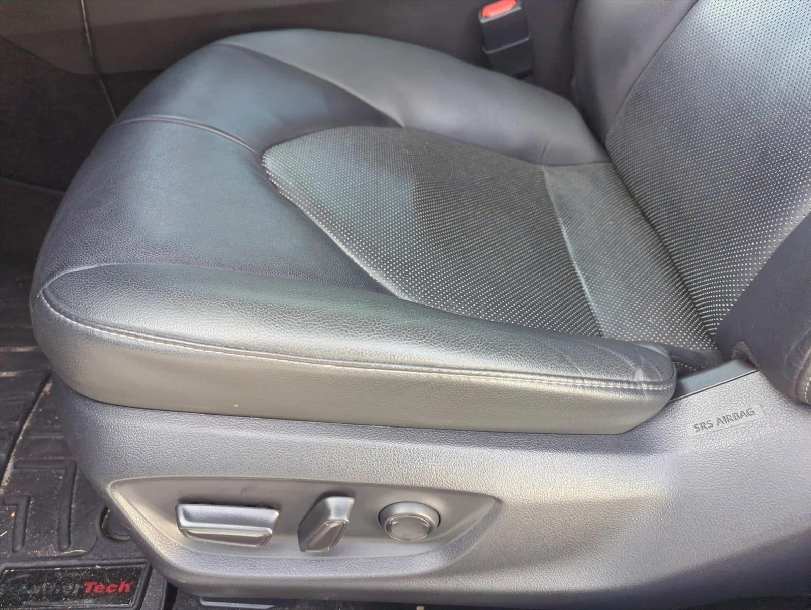 2022 Toyota Camry XLE Auto (SE)