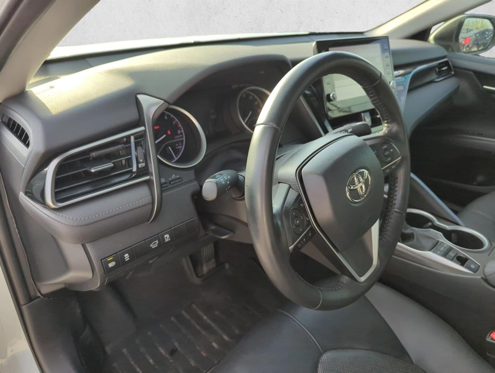2022 Toyota Camry XLE Auto (SE)