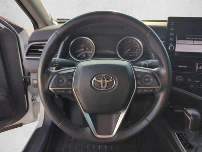2022 Toyota Camry XLE Auto (SE)