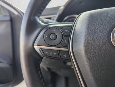 2022 Toyota Camry XLE Auto (SE)