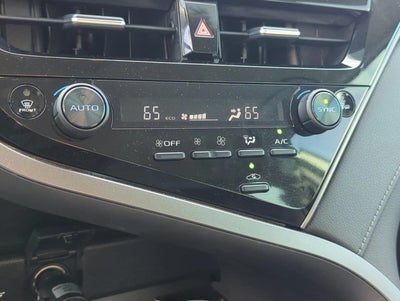 2022 Toyota Camry XLE Auto (SE)