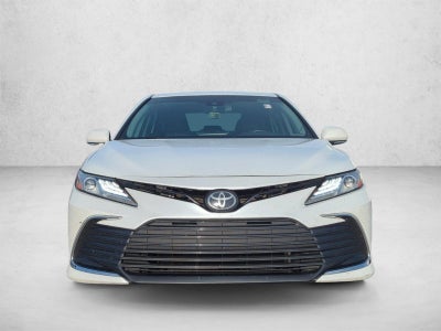 2022 Toyota Camry XLE Auto (SE)