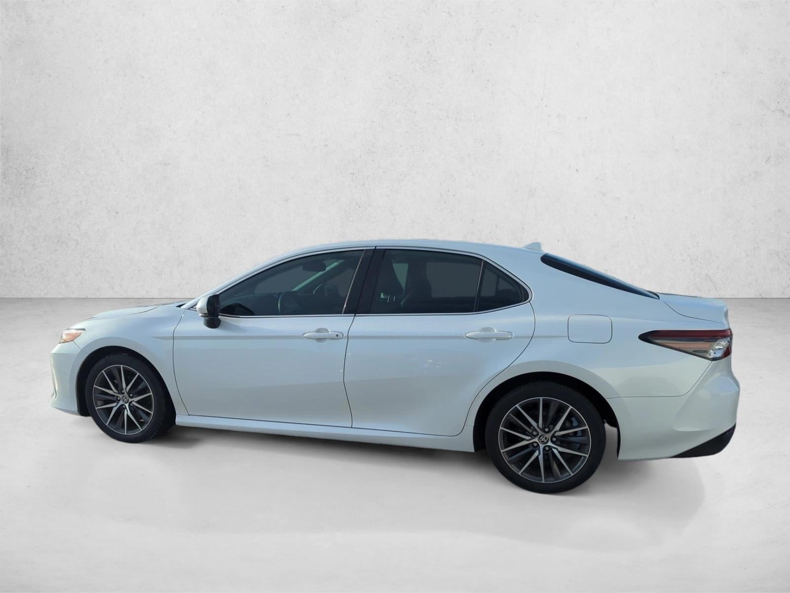 2022 Toyota Camry XLE Auto (SE)