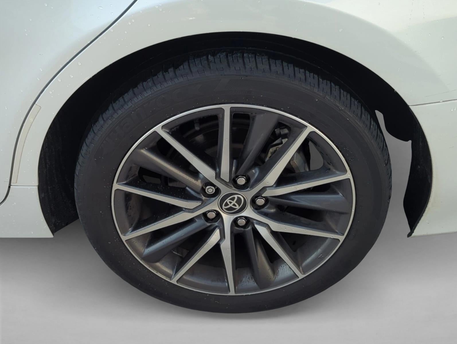 2022 Toyota Camry XLE Auto (SE)