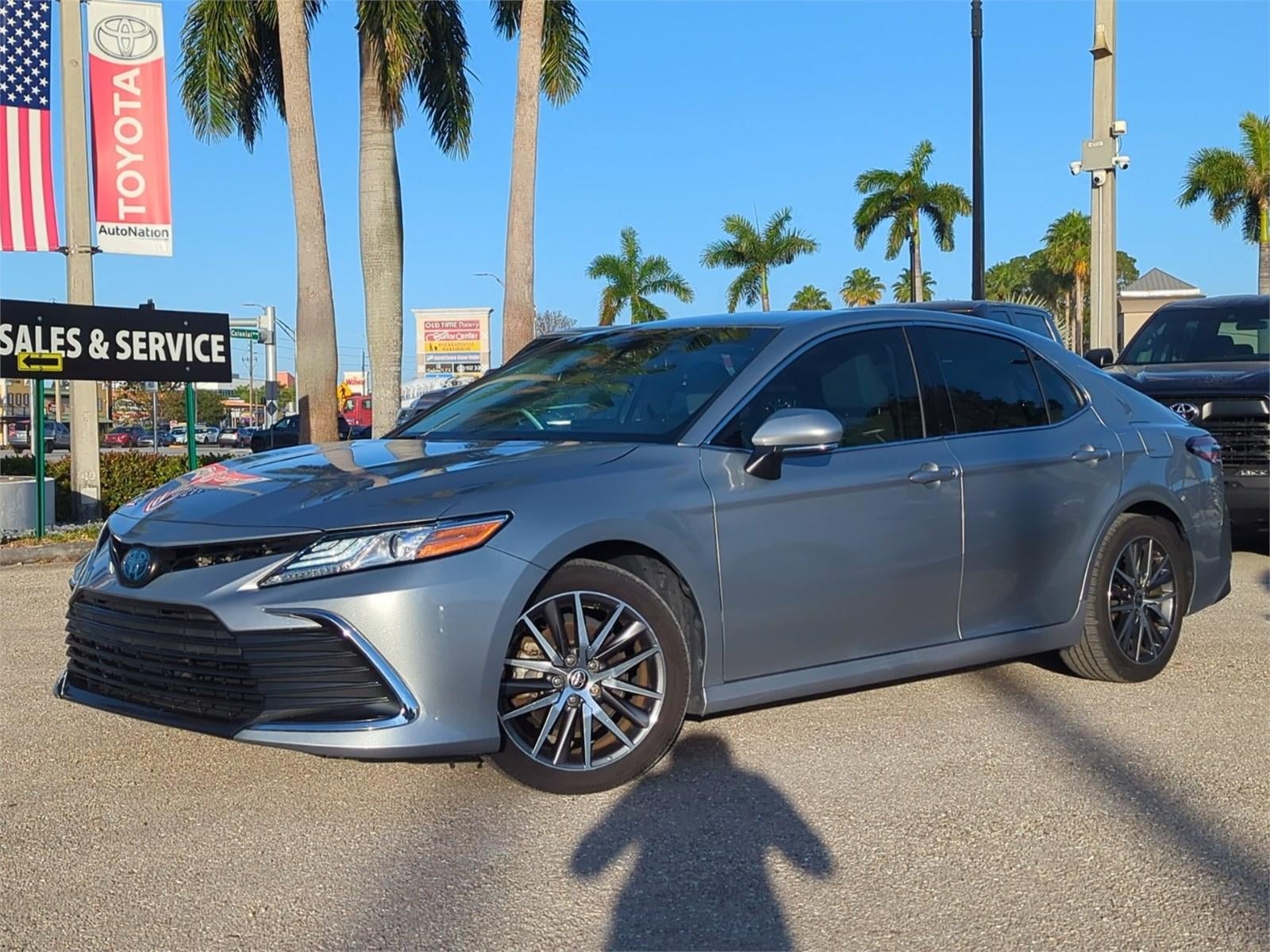 2022 Toyota Camry Hybrid XLE CVT (Natl)