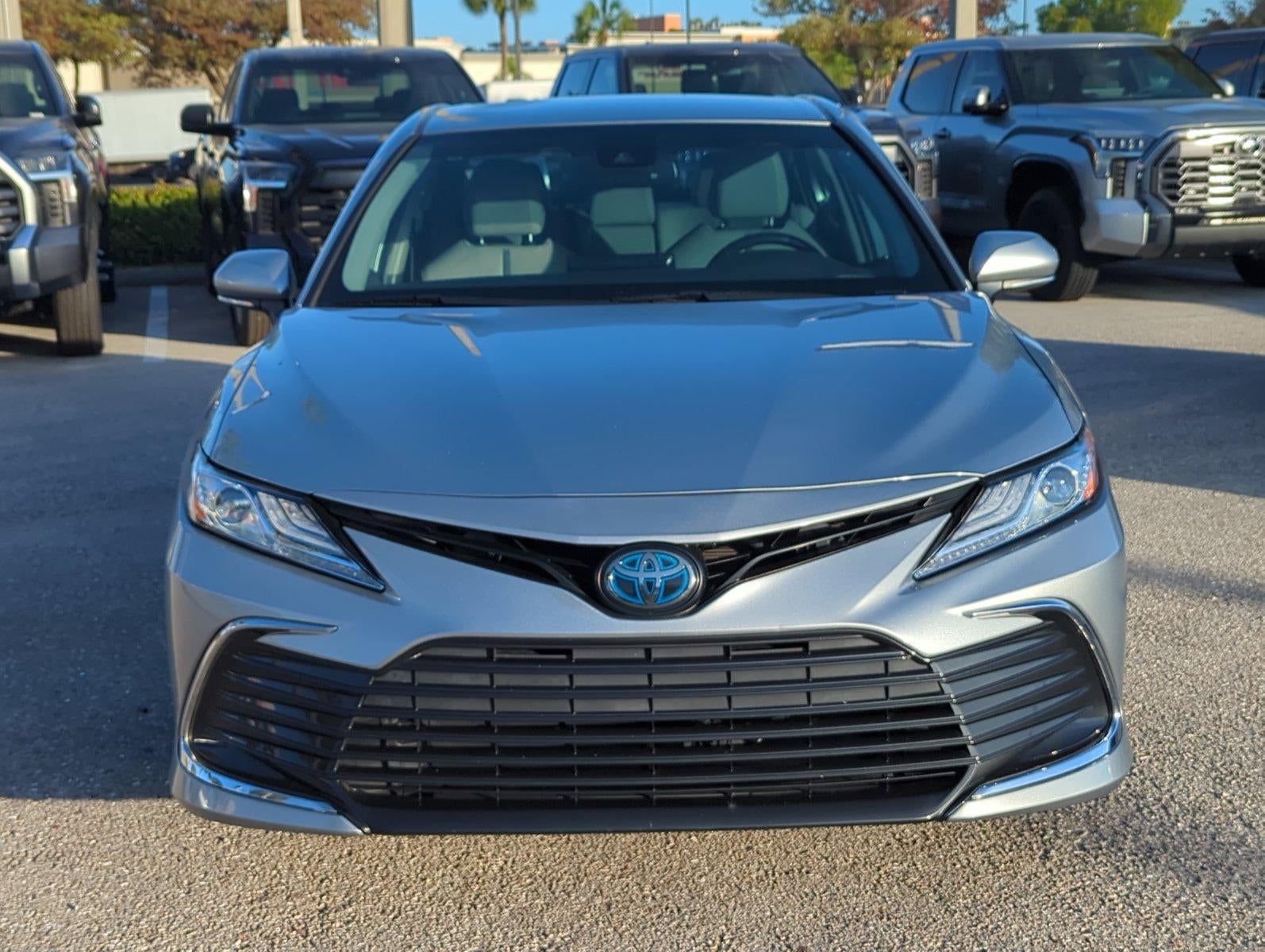 2022 Toyota Camry Hybrid XLE CVT (Natl)
