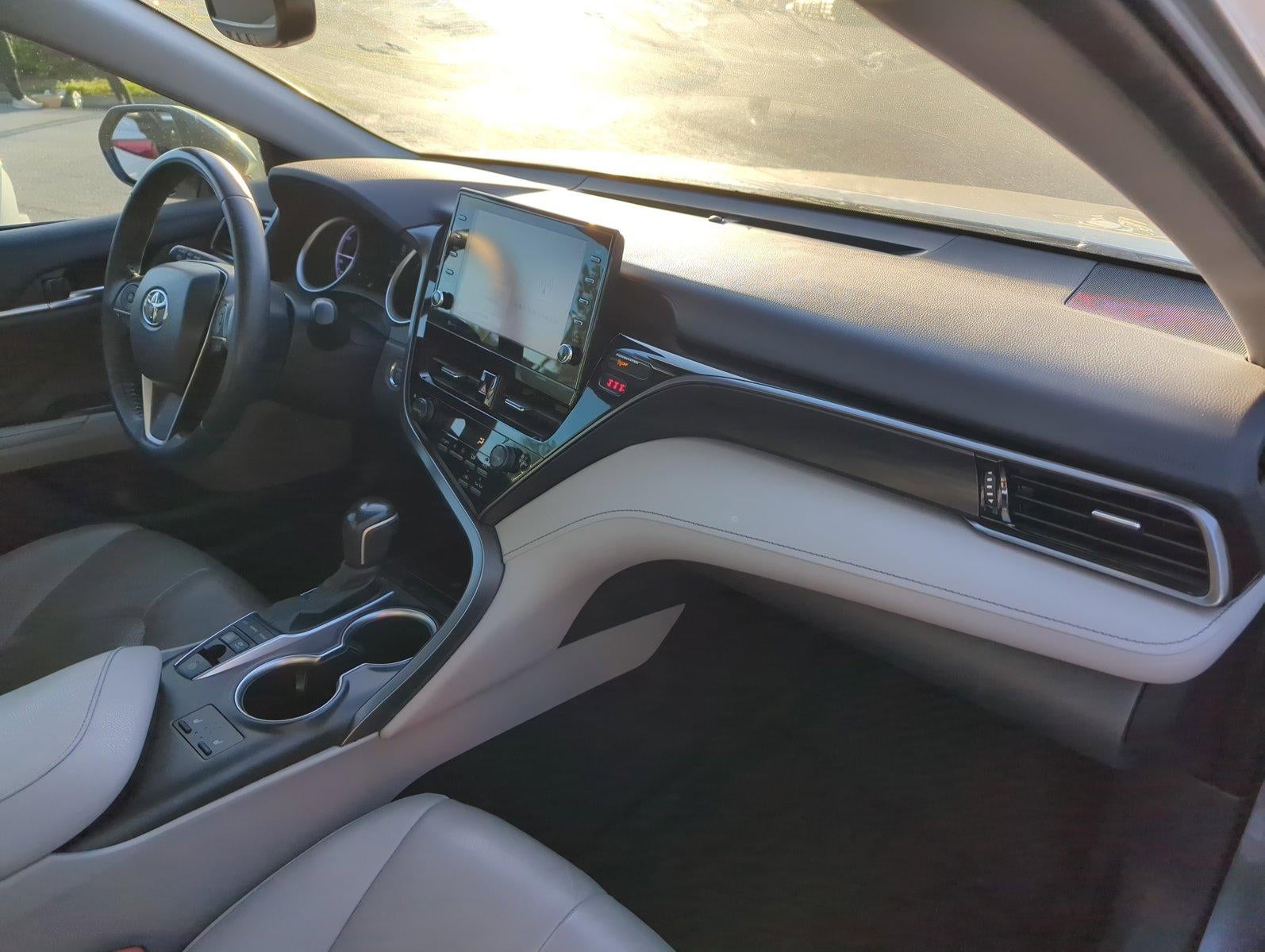 2022 Toyota Camry Hybrid XLE CVT (Natl)