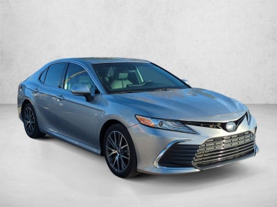 2022 Toyota Camry Hybrid XLE CVT (Natl)