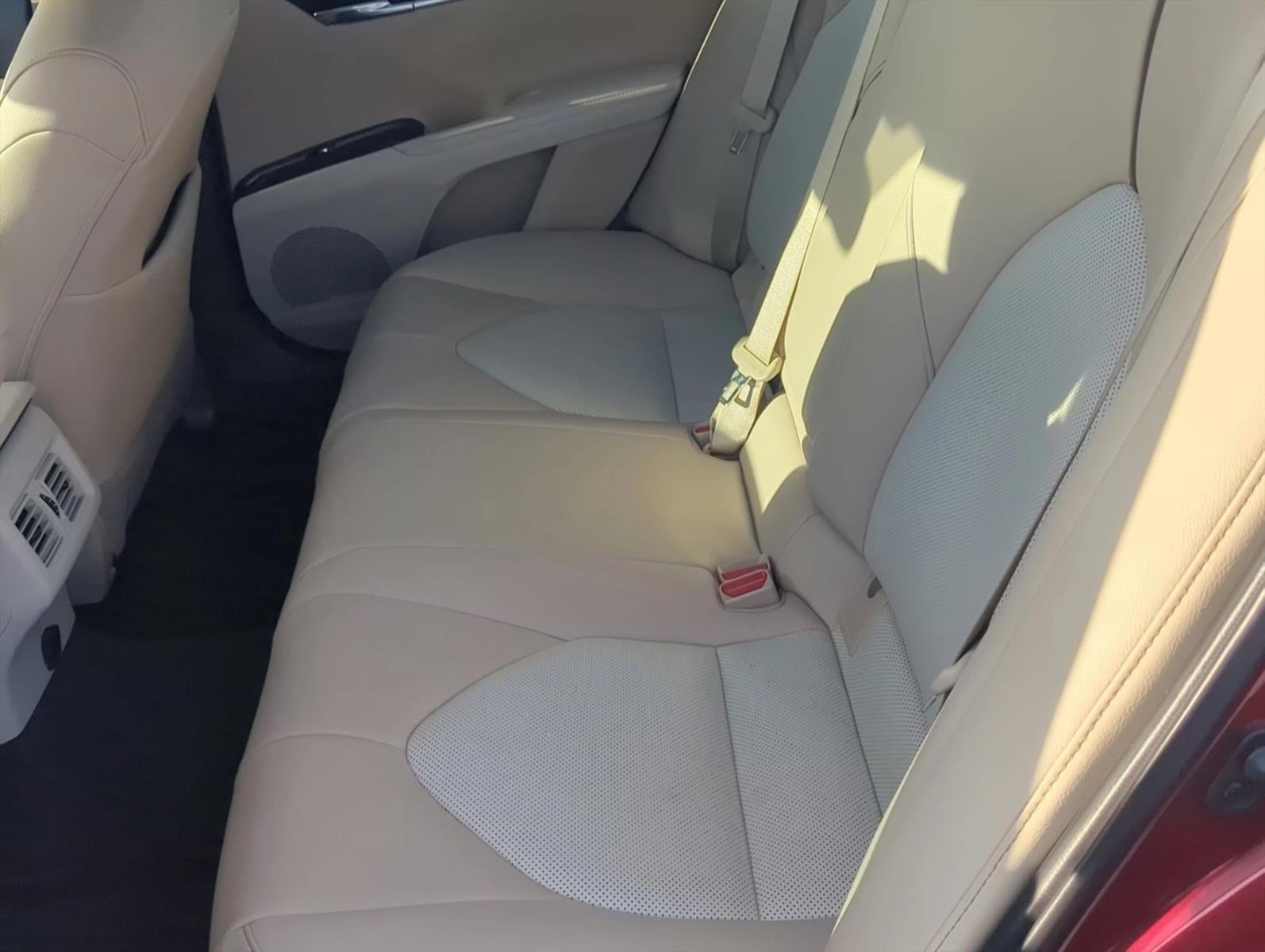 2020 Toyota Camry Hybrid XLE CVT (Natl)