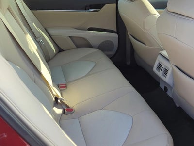 2020 Toyota Camry Hybrid XLE CVT (Natl)