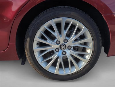 2020 Toyota Camry Hybrid XLE CVT (Natl)