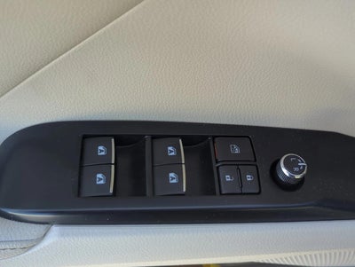 2020 Toyota Camry Hybrid XLE CVT (Natl)