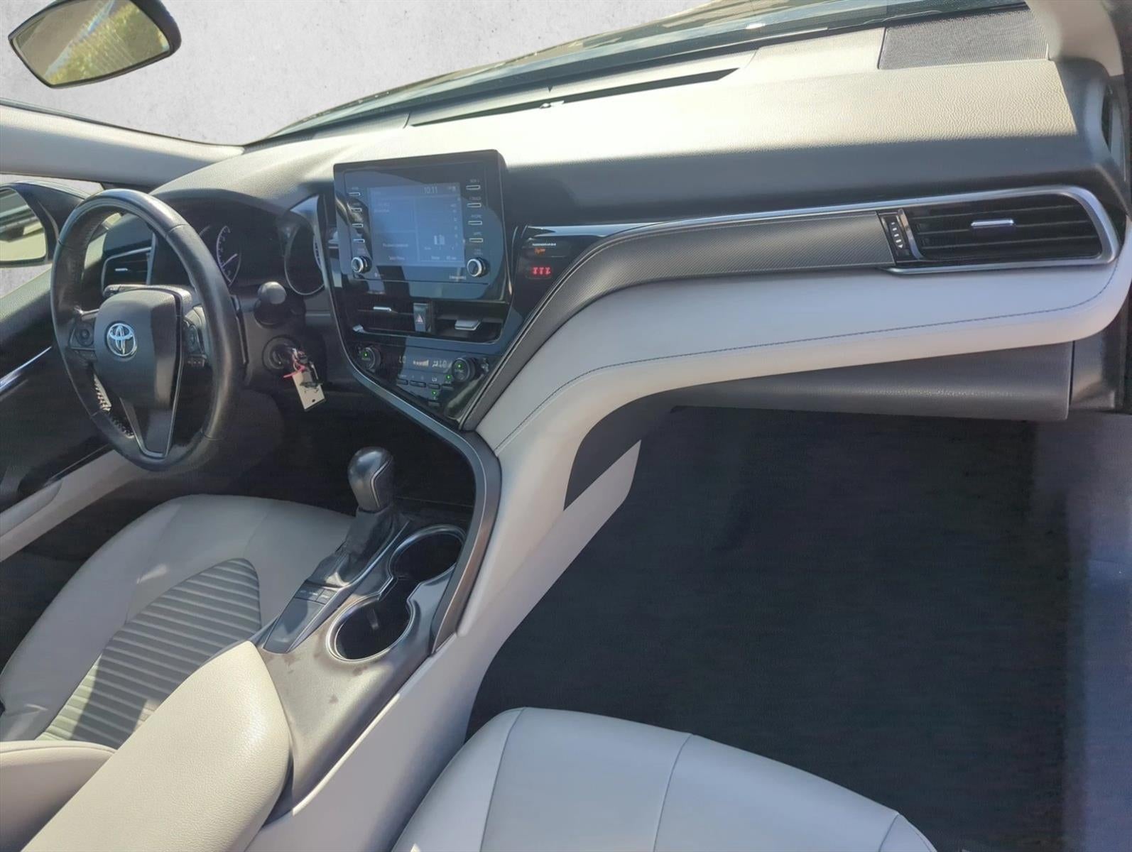 2024 Toyota Camry SE Auto (SE)