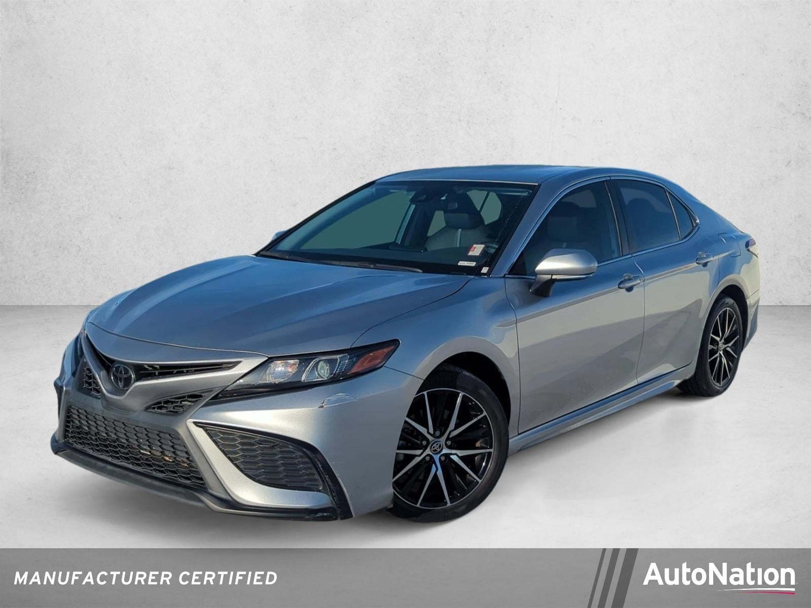 2024 Toyota Camry SE Auto (SE)