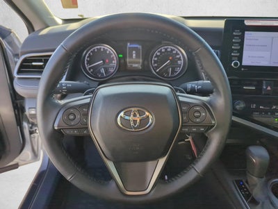 2024 Toyota Camry SE Auto (SE)