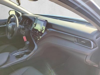 2024 Toyota Camry SE Auto (SE)