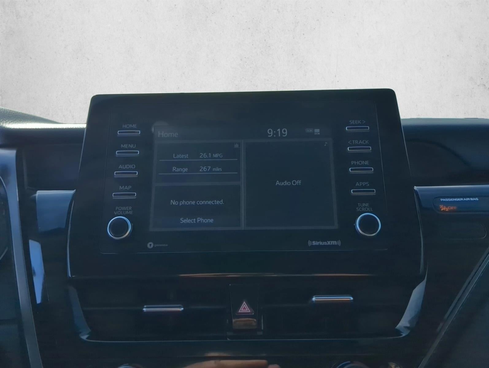 2024 Toyota Camry SE Auto (SE)