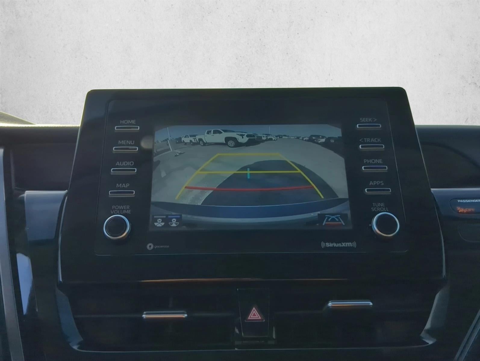 2024 Toyota Camry SE Auto (SE)