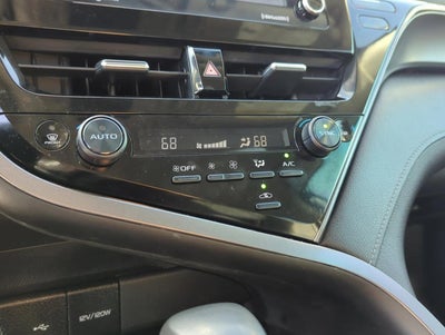 2024 Toyota Camry SE Auto (SE)