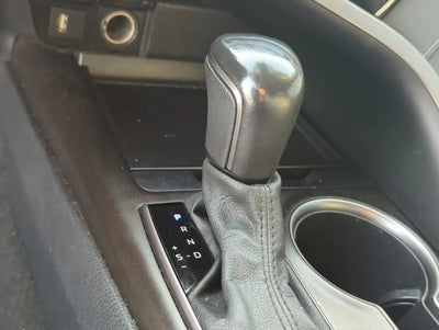 2021 Toyota Camry SE Auto (SE)