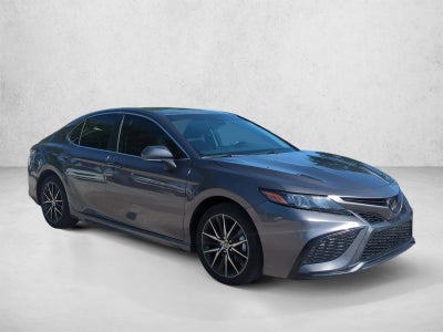 2023 Toyota Camry SE Auto (SE)