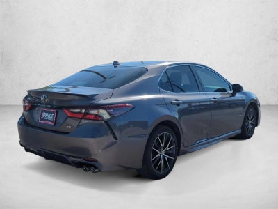 2023 Toyota Camry SE Auto (SE)